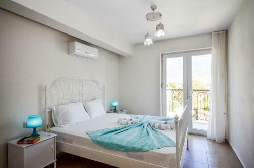 Ahatli Villa Sleeps 6 Pool Air Con