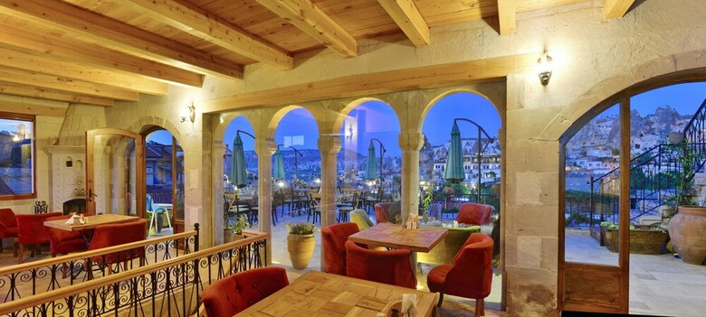 Bed & Breakfast Caftan Cave Suites