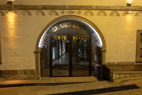Bed & Breakfast Grand Elite Cave Suites