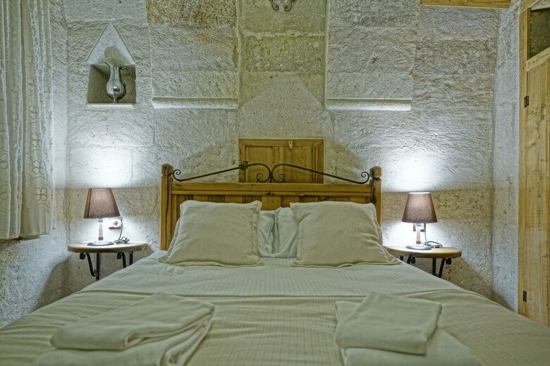 Bed & Breakfast Naraca Cave House