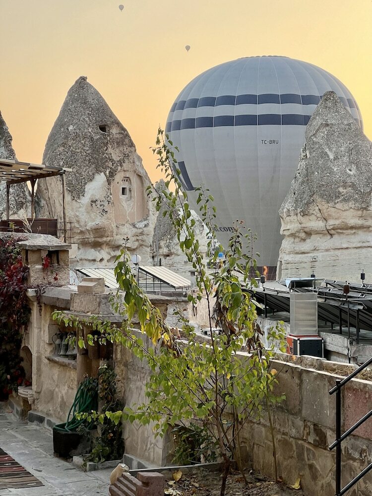 Bed & Breakfast Naraca Cave House