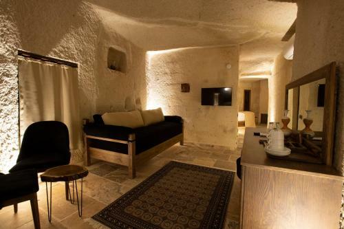 Medusa Cave Hotel