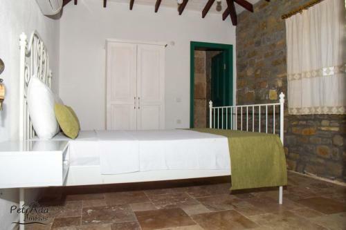 Hotel Petrada Imbros Otel