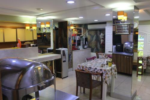 Hotel Falcon