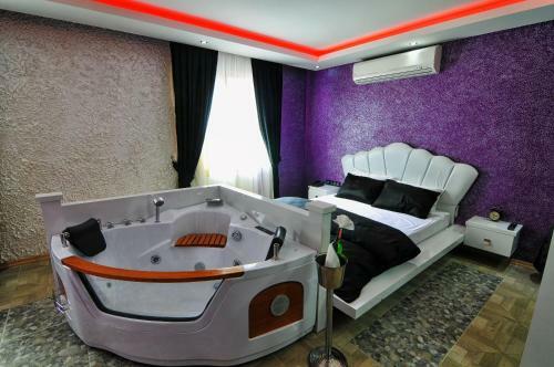 Ag ?i?li Hotel