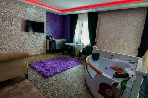 Ag ?i?li Hotel