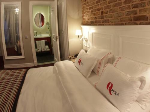 Q Pera Hotel
