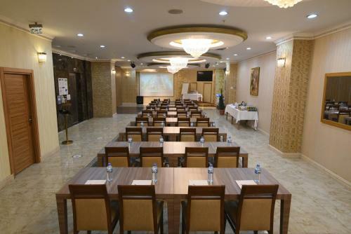 Midmar Hotel
