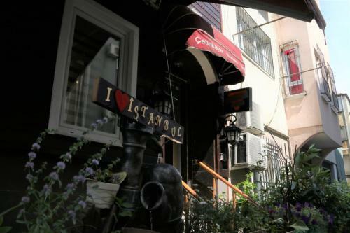 Hotel Taksim Cetinkaya Suite