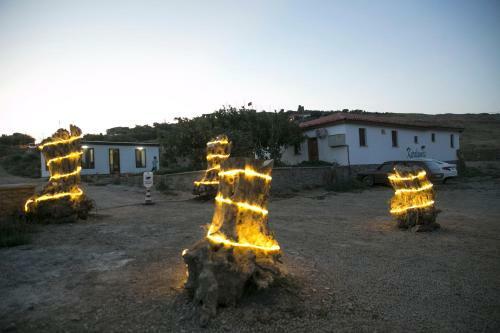 ?mroz Kardamos Hotel