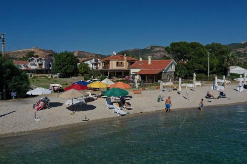 Hotel Monk Island Guesthouse