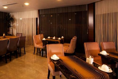 Majura Hotel Business