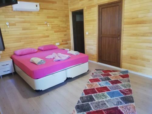 �?ral? Camping