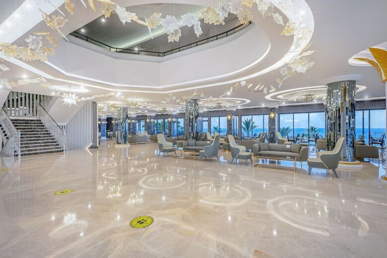 Hotel Aria Resort & Spa