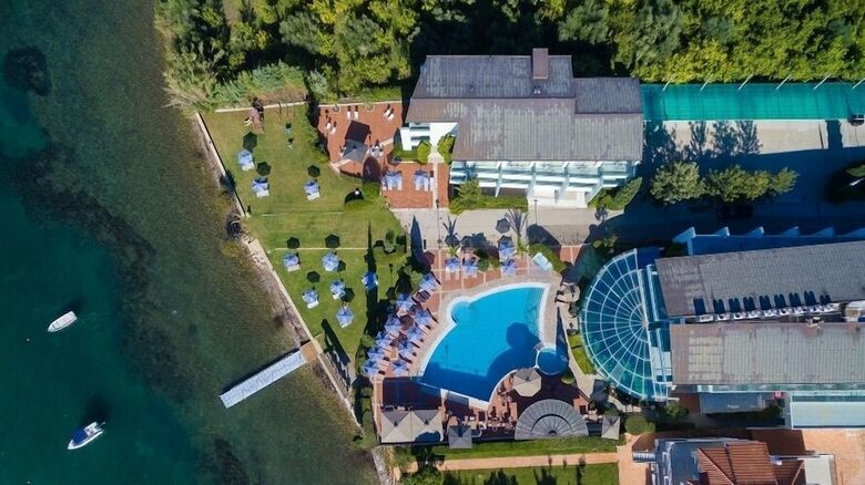 Hotel Poseidon Palace