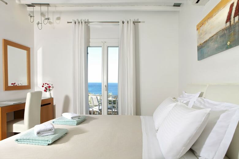 Hotel Selana Suites