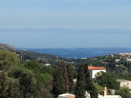 Aiolos Hotel