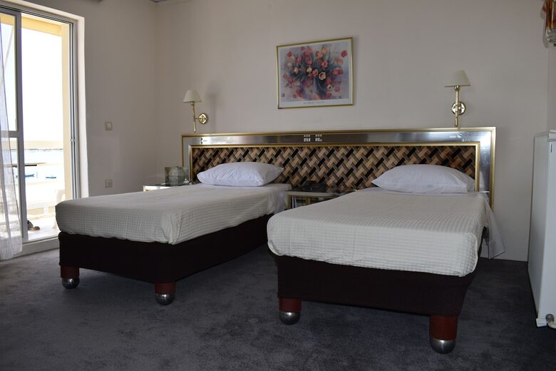 Hotel Theoxenia
