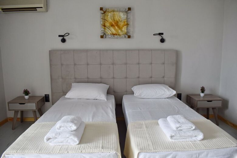 Hotel Theoxenia