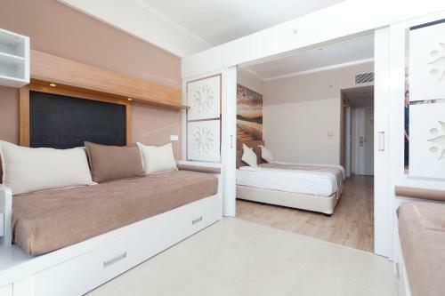 Hotel Holiday Village Turkey