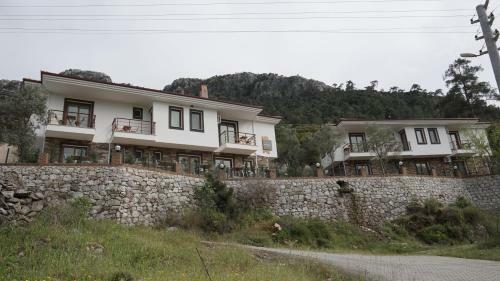 Mons Casa Boutique Hotel