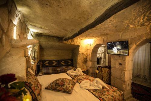 Splendid Cave Hotel