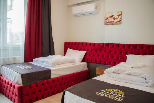Hotel Elegant Blue Su?tes