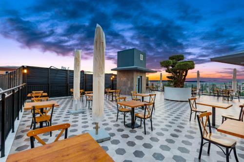 Algora Halal Hotel
