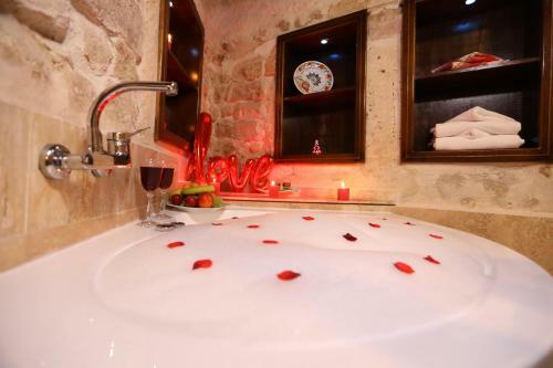 Orion Cave Hotel