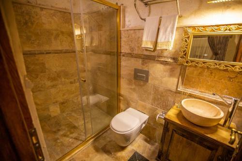 Royal Cave Hotel