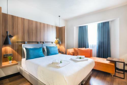 Signature Hotels