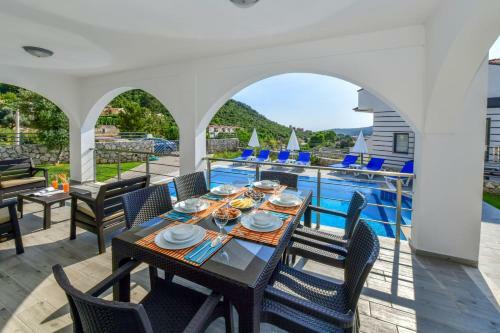 Villa Reyonu - Villa Amore �l�deniz
