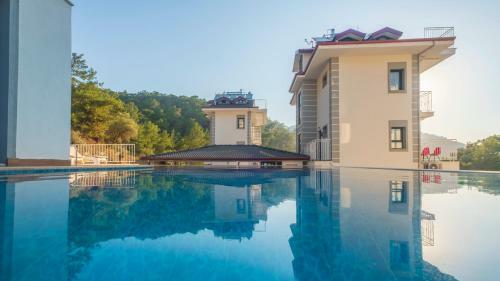 Monastery Suites Hotel