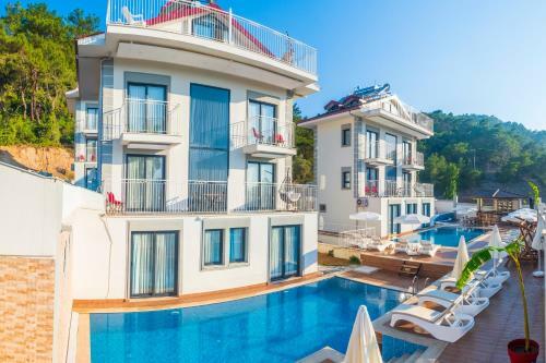 Monastery Suites Hotel