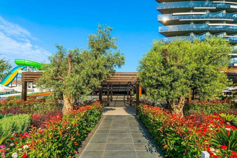 Hotel Kirman Calyptus Resort & Spa