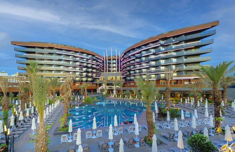 Hotel Kirman Calyptus Resort & Spa