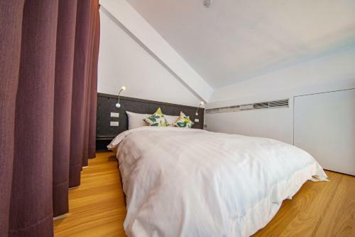 Hostal SH Villa