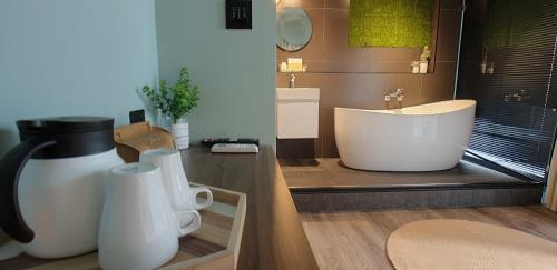 Hostal Leo111/yan Cheng Pier 2
