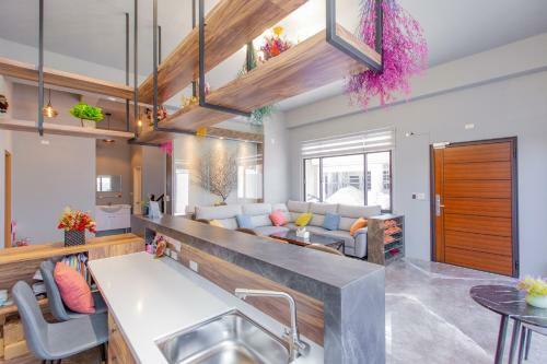 Huayu Homestay