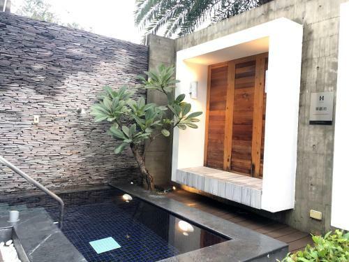 Hotel H Villa Inn