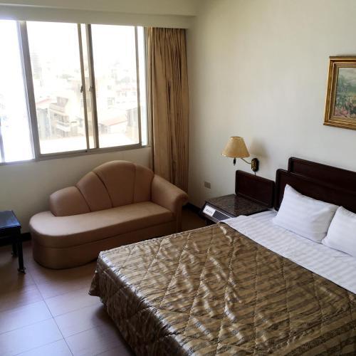 Hotel ????????