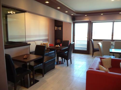Hostal Antonios Rooms