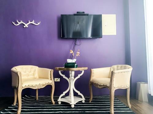 Light Luxury Apartment Apartment