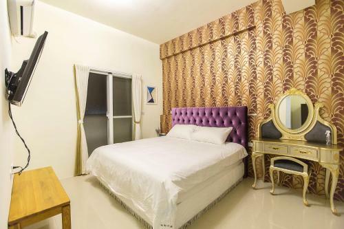 Square B&B