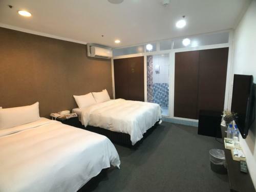 Chang Ti Metropolis Commercial Hotel