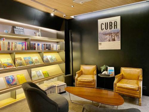 Hub Hotel