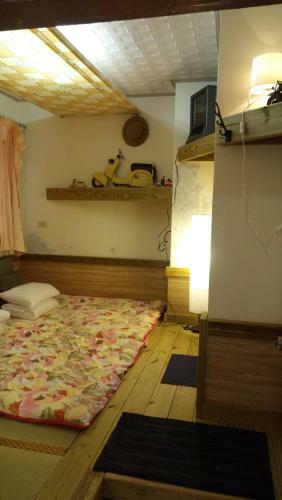 February Flower Food Homestay