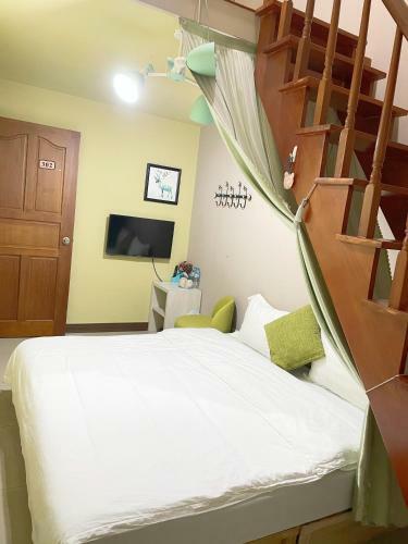 Qin's House II