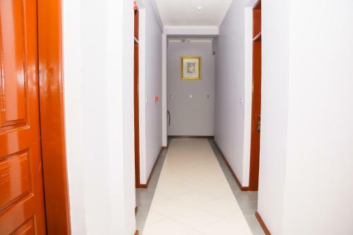 The Grand Villa Hotel