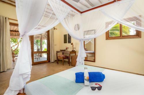 Marafiki Beach Hotel - Anza